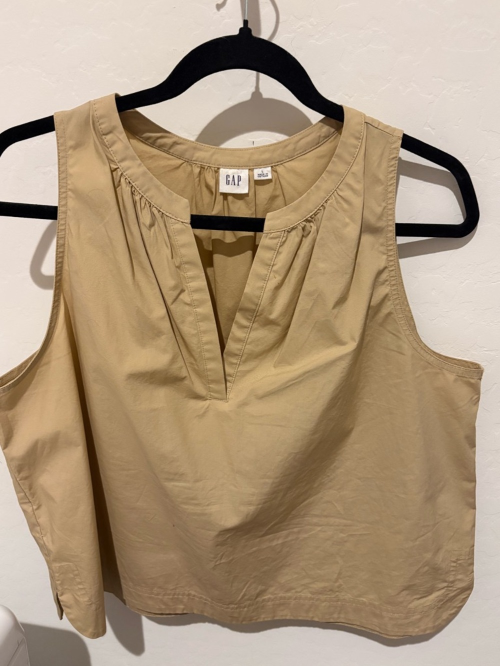 GAP Sleeveless Notch-Neck Camisole in Khaki